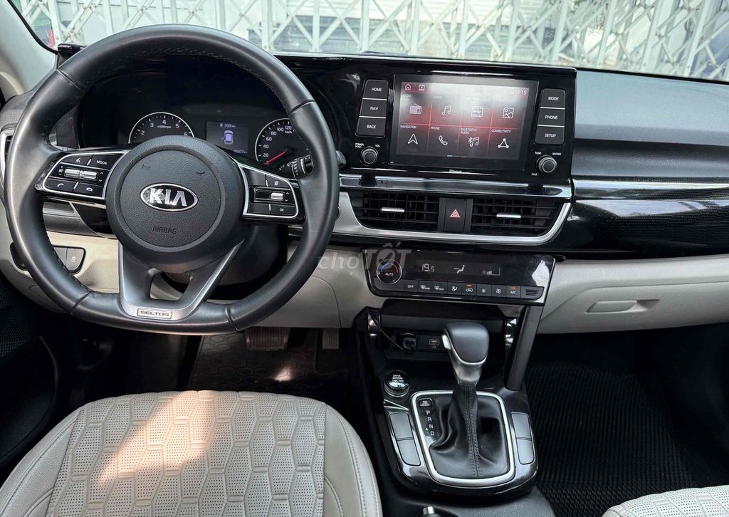 Kia Seltos 2021 1.4 DCT Luxury - 27000 km. Mua bán Ô tô tại Quận Gò Vấp Tp Hồ Chí Minh được đăng bởi Y Ngọc Trầnp hình 5