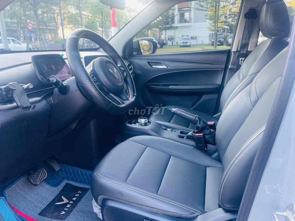 Vinfast VF5 Plus 2025 Xám mua pin 2,3 vạn km!. Mua bán Ô tô tại Quận Hoàng Mai Hà Nội được đăng bởi Dương Xuân Trường hình 12