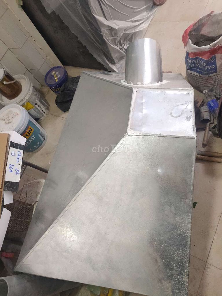 Máng hút khói Tôn kẽm 1.3m x 70cm x 40cm. Mua bán Bếp, lò, đồ điện nhà bếp tại Quận 11 Tp Hồ Chí Minh được đăng bởi Lâm Phát hình 1
