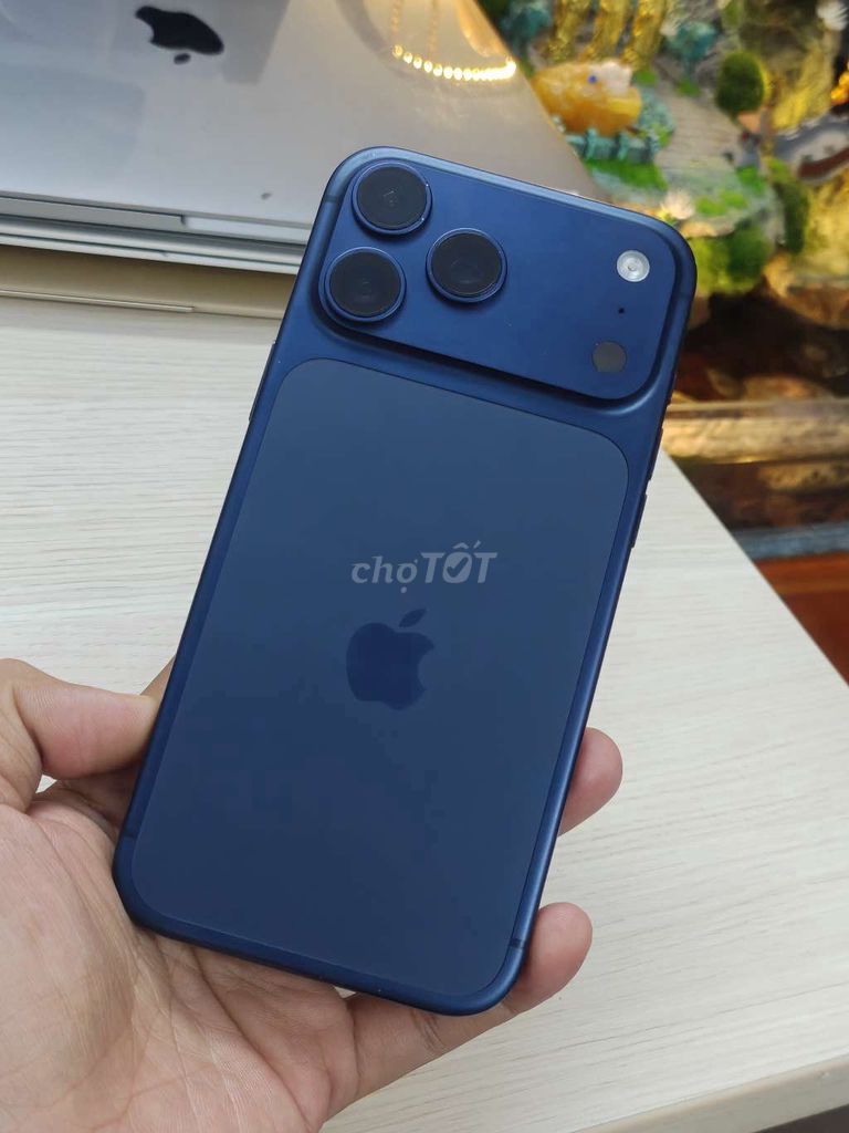 Apple iPhone 17 Pro Max 256GB Xanh 100%. Mua bán Điện thoại tại Quận 4 Tp Hồ Chí Minh được đăng bởi Nguyễn Nhân hình 1