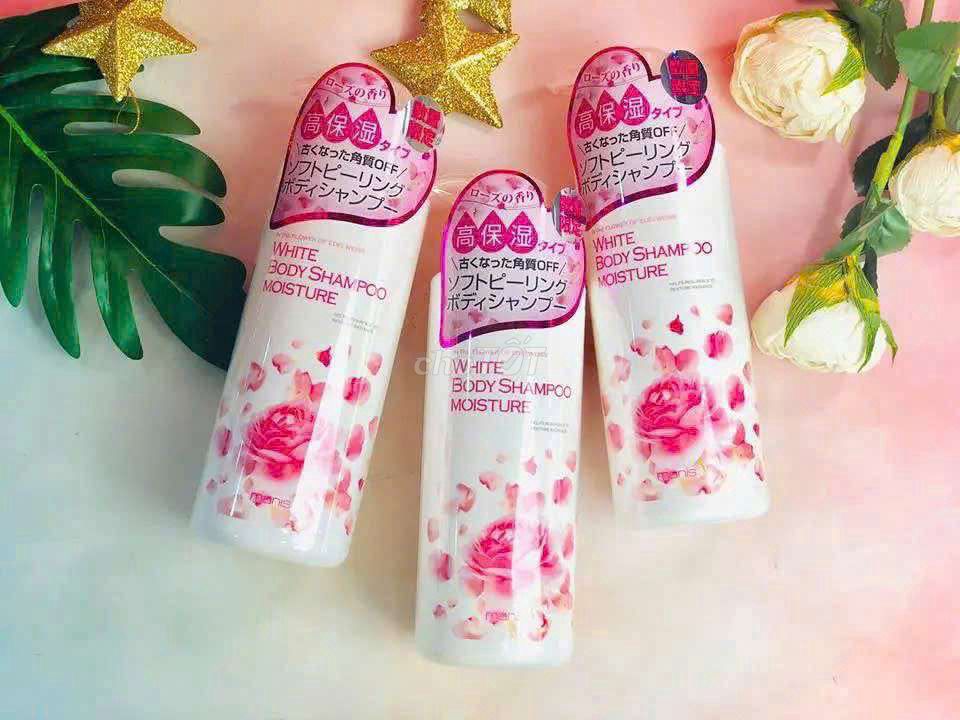 Sữa tắm Manis trắng da Hoa hồng 450ml Nhật Bản. Mua bán Phụ kiện thời trang khác tại Quận Long Biên Hà Nội được đăng bởi tổng kho gia dụng  hình 1