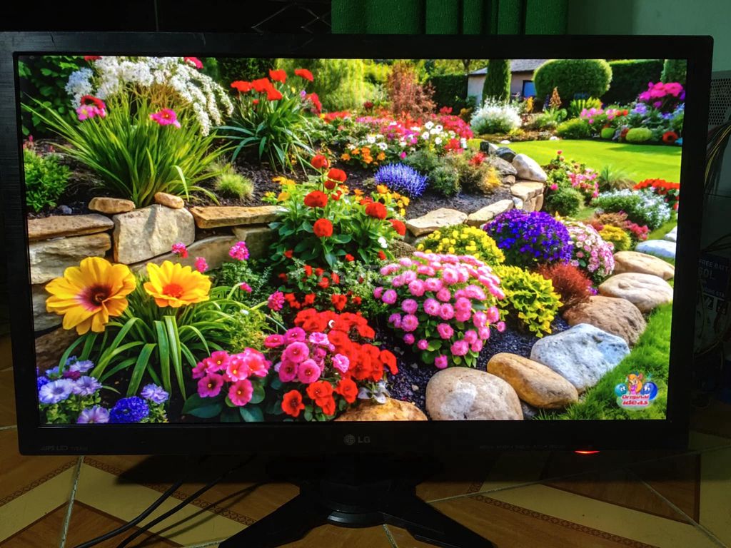 Màn IPS hiệu LG 27 inch full HD trầy mặt ngoài