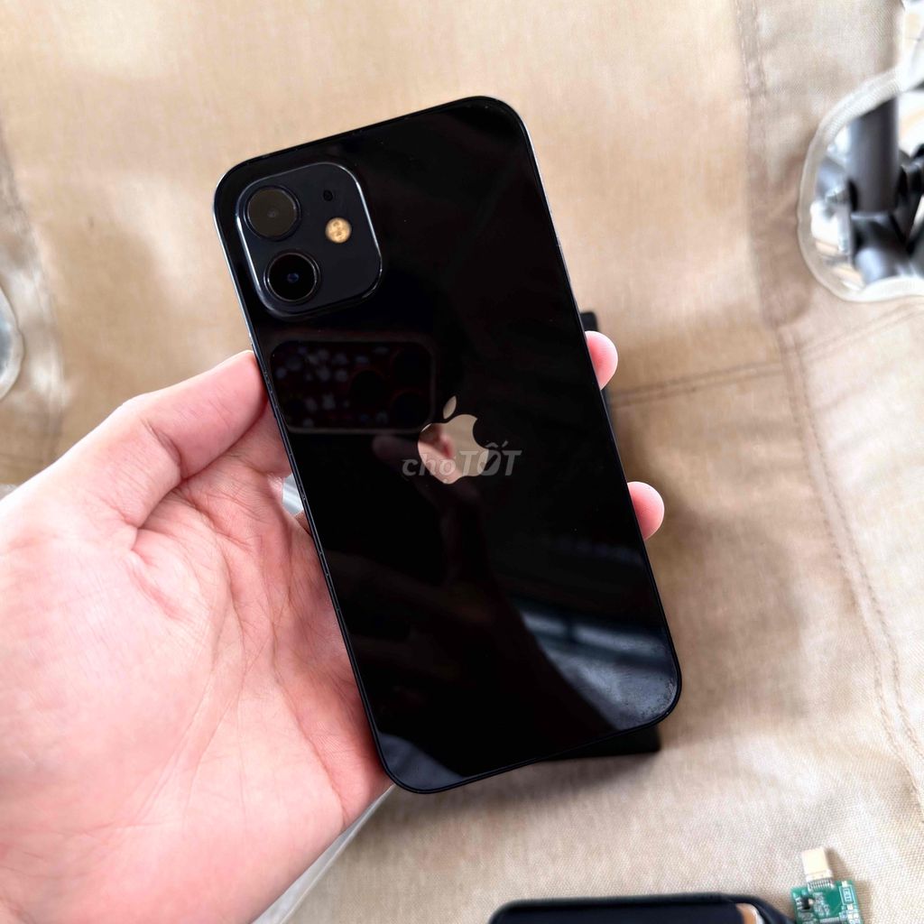 iPhone 12 64GB Lock zin áp. Mua bán Điện thoại tại Thành phố Thuận An Bình Dương được đăng bởi Trọng Namm hình 1