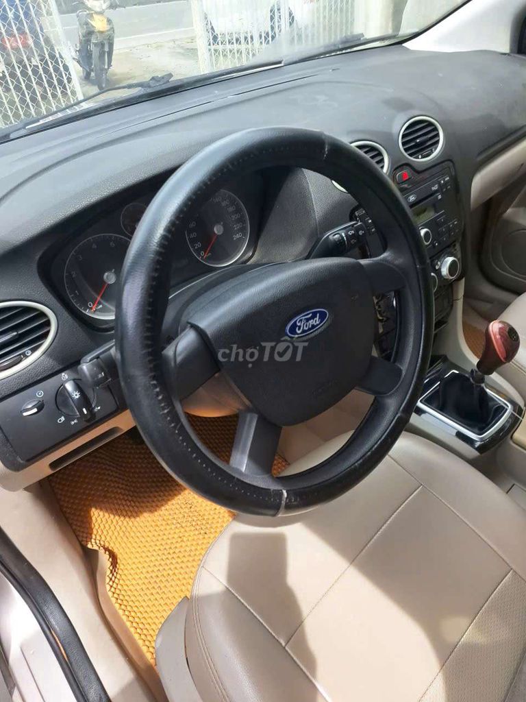 Fordcus 2006 MT. Mua bán Ô tô tại Huyện Châu Thành Sóc Trăng được đăng bởi MUA BÁN VÀ CẦM CỐ ÔTÔ hình 10