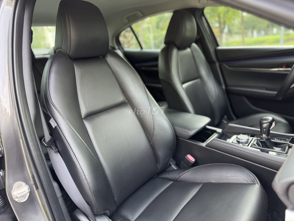 Mazda 3 2021 1.5 Luxury - 80000 km. Mua bán Ô tô tại Quận Long Biên Hà Nội được đăng bởi Anh Anh hình 6