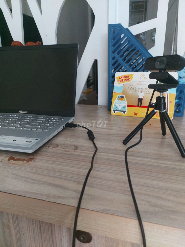 Asus Vivobook Bạc pin hơi chai. Mua bán Laptop tại Thành phố Thuận An Bình Dương được đăng bởi Quy Tran hình 1