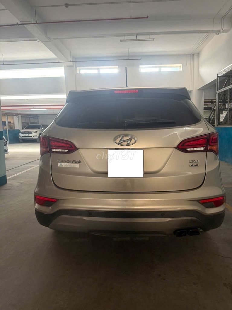 SANTA FE 2.2L 4WD 2018 DẦU NGUYÊN BẢN MÀU VÀNG CÁT. Mua bán Ô tô tại Quận 7 Tp Hồ Chí Minh được đăng bởi Hoàn  hình 2