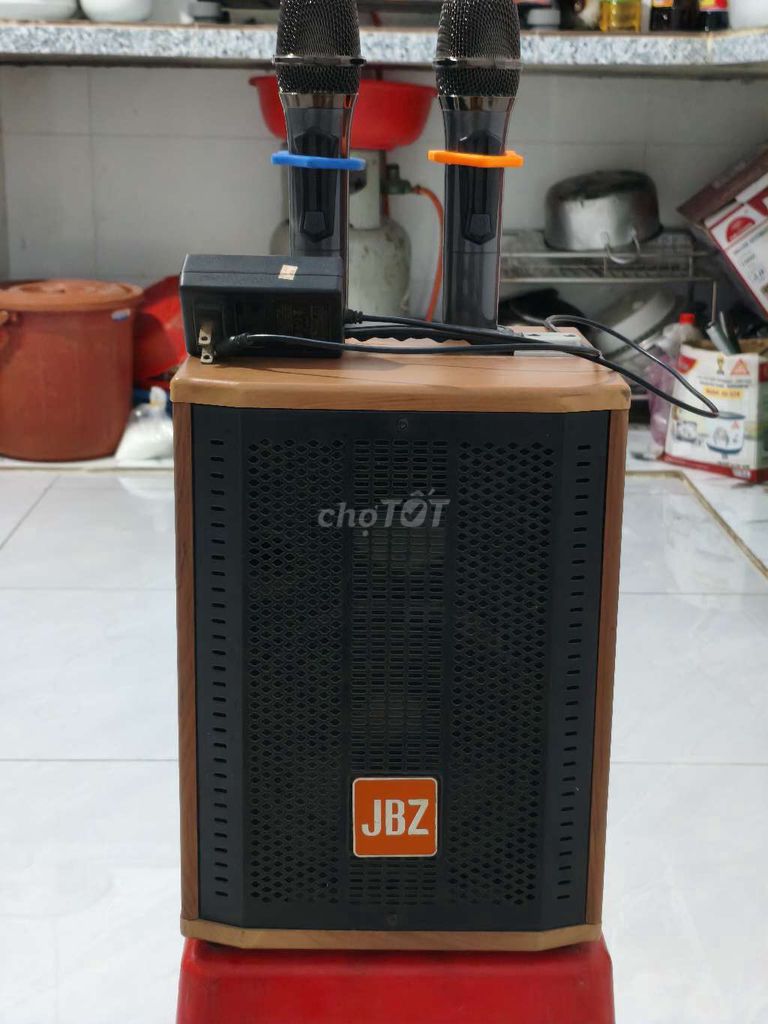 Loa kéo JBZ Nâu Gỗ Hát karaoke. Mua bán Tivi, Âm thanh tại Thị xã Tân Uyên Bình Dương được đăng bởi Nguyen  hình 1