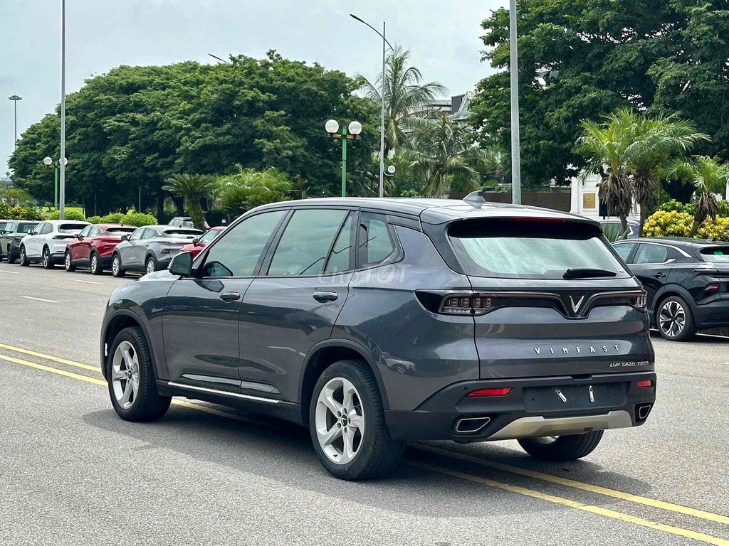VinFast Lux SA2.0 2019 2.0 AT - 40000 km. Mua bán Ô tô tại Quận Thanh Xuân Hà Nội được đăng bởi Cường Auto 266 hình 4
