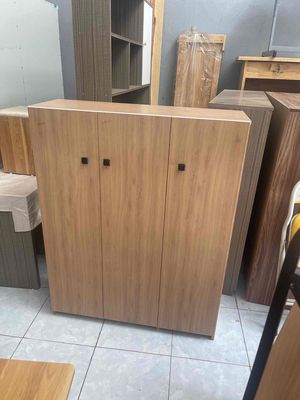 cần tiền thanh lí tủ dép. Mua bán Tủ, kệ gia đình tại Thành phố Buôn Ma Thuột Đắk Lắk được đăng bởi Gia Long Dương Hoàng