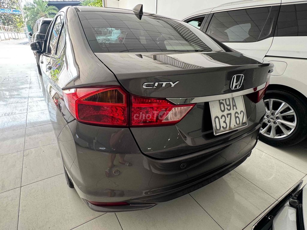 Honda City 2017 1.5 CVT - 63000 km