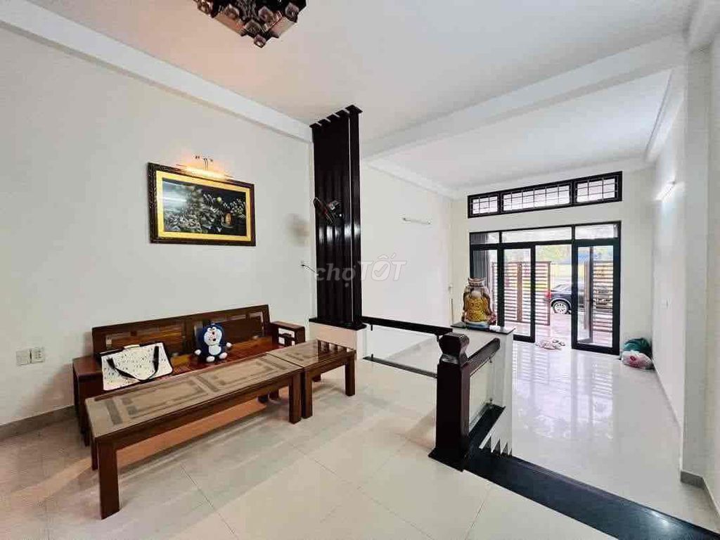 Rent · 2 bd · 90 м² · Quận Ngũ Hành Sơn, ул. An Dương Vương