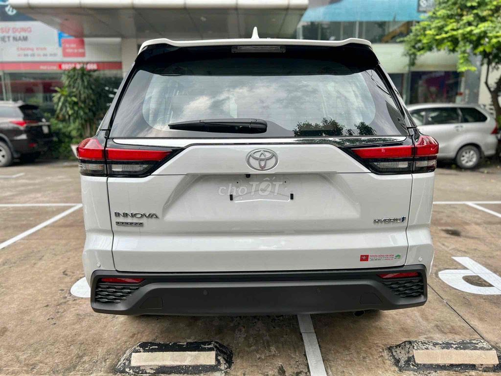 TOYOTA INNOVA CROSS HYBRID🚗GIAO NGAY🎁GIẢM TIỀN MẶT. Mua bán Ô tô tại Quận Gò Vấp Tp Hồ Chí Minh được đăng bởi TOYOTA ĐÔNG SÀI GÒN hình 6