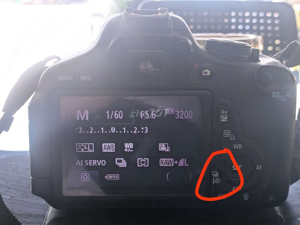 Bán Canon 600D kèm lens 55-250 is. Mua bán Máy ảnh, Máy quay tại Thành phố Cà Mau Cà Mau được đăng bởi Tiềm Lê hình 1