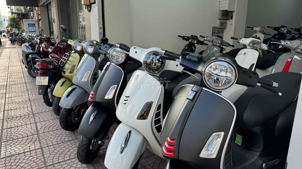 Vespa Vàng đồng tft chính chủ. Mua bán Xe máy tại Quận Phú Nhuận Tp Hồ Chí Minh được đăng bởi VESPA  PIAGGIO BẢO HƯNG Vespa cũ trả góp  hình 12