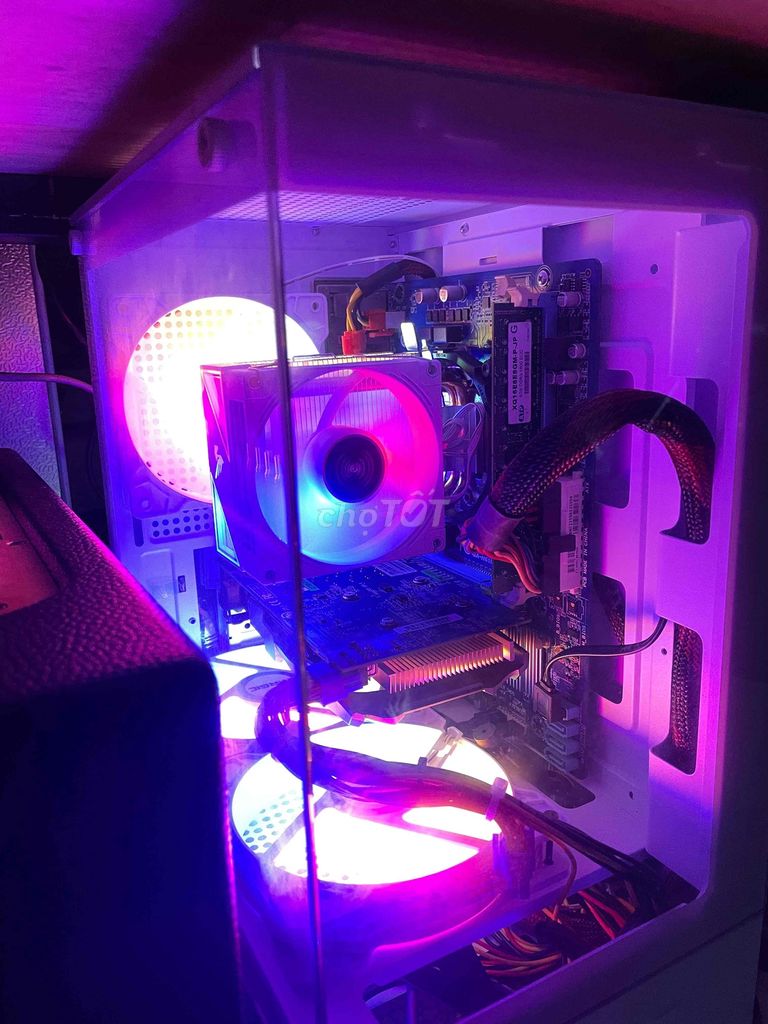 PC giá rẽ, chiến game LOL….vv. Mua bán Máy tính để bàn tại Huyện Cần Đước Long An được đăng bởi Hiền Lê hình 1