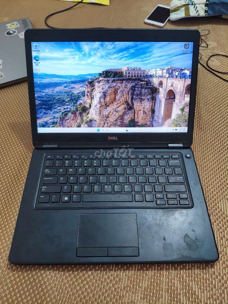 Dell Latitude E5450 8GB/128GB Đen. Mua bán Laptop tại Quận Thanh Xuân Hà Nội được đăng bởi Nguyen Hai Dang hình 1