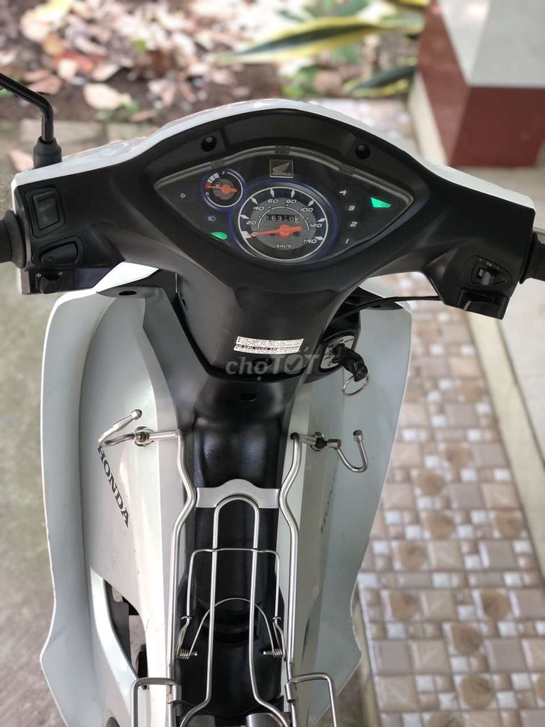 Wave A 110 2018 Giấy chuẩn. Máy im zin thì thầm.... Mua bán Xe máy tại Huyện Mỏ Cày Bắc Bến Tre được đăng bởi DT hình 9