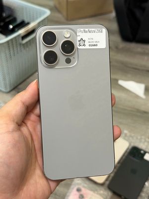 😶‍🌫️iphone 15 pro max bản vna 256gb zin đẹp ko lỗi