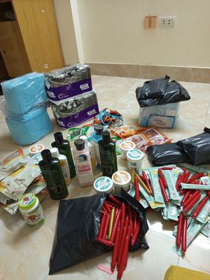 Thức ăn,tã bỉm,sữa tắm...chó mèo. Mua bán Phụ kiện, Thức ăn, Dịch vụ tại Quận Hoàng Mai Hà Nội được đăng bởi hòa
