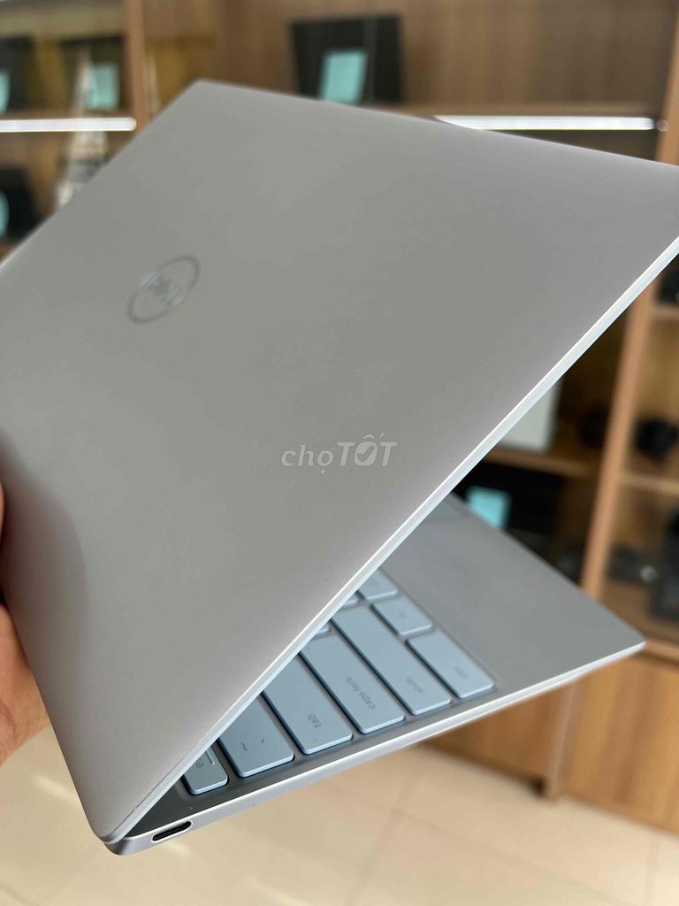 Dell XPS 13 9315, I7-1265U, Ram 16G, SSD 512G. Mua bán Laptop tại Thành phố Long Xuyên An Giang được đăng bởi Laptop Mai Lý Nghĩa hình 1