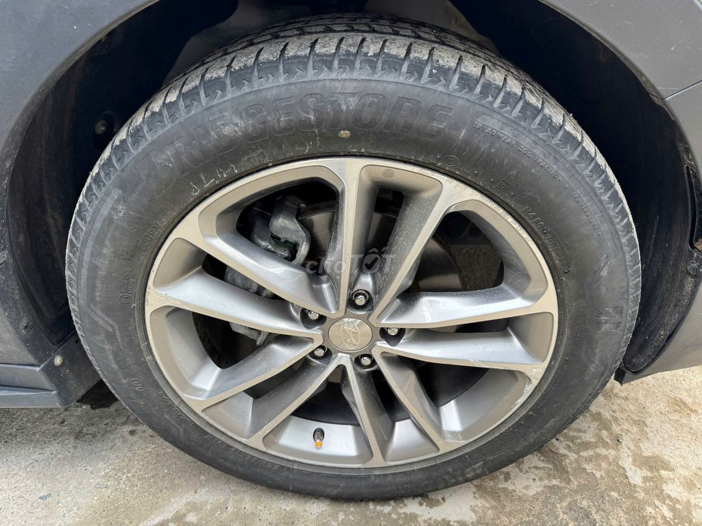 Hyundai Santa Fe 2017  - 99000 km. Mua bán Ô tô tại Thành phố Thủ Đức Tp Hồ Chí Minh được đăng bởi Thy Ôtô Cũ Miền Nam hình 17