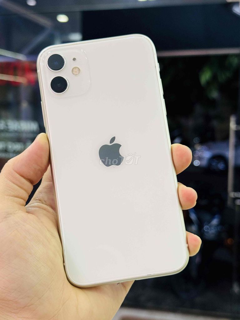 Apple iPhone 11 64GB Trắng 84%. Mua bán Điện thoại tại Quận Thanh Khê Đà Nẵng được đăng bởi Thương Mobile hình 1