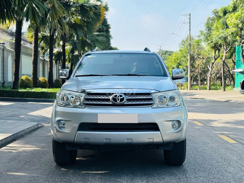 Toyota Fortuner 2010 2.7 4x4 AT 120000 km. Mua bán Ô tô tại Thành phố Dĩ An Bình Dương được đăng bởi Siêu Thị Ô Tô Bình Dương  hình 9