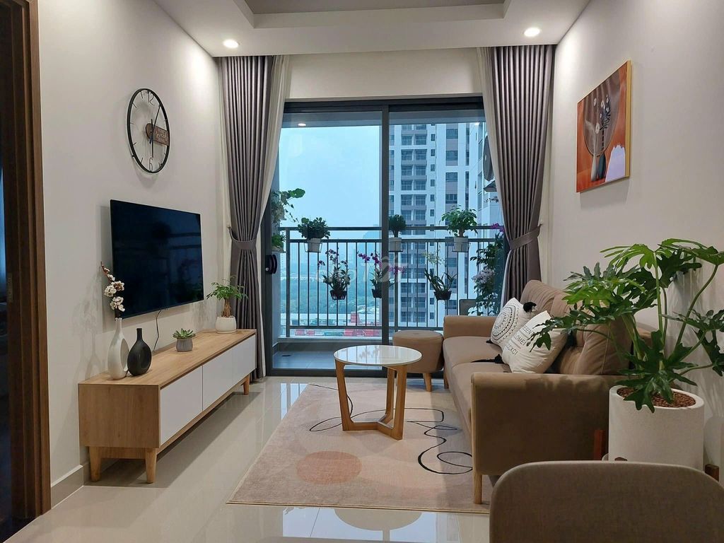 CHO THUÊ GẤP CĂN HỘ 2PN FULL NT TẠI Q7 RIVERSIDE