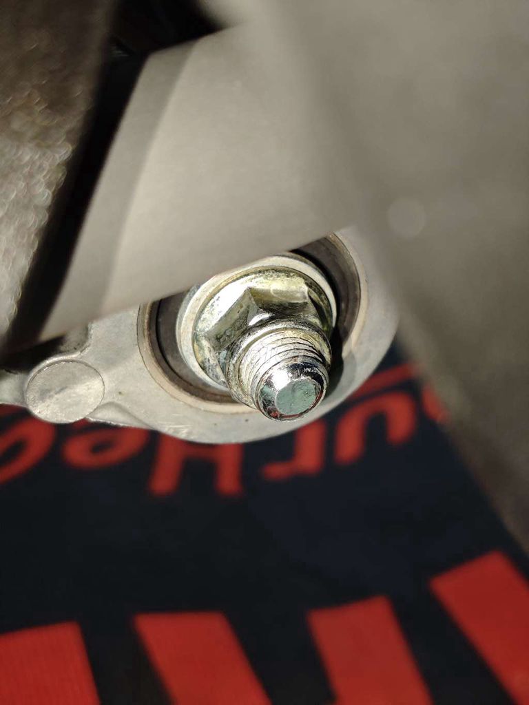 Yamaha Janus 2024 Trắng. Mua bán Xe máy tại Quận Cái Răng Cần Thơ được đăng bởi Cửa Hàng Xe Máy A Hưng hình 12