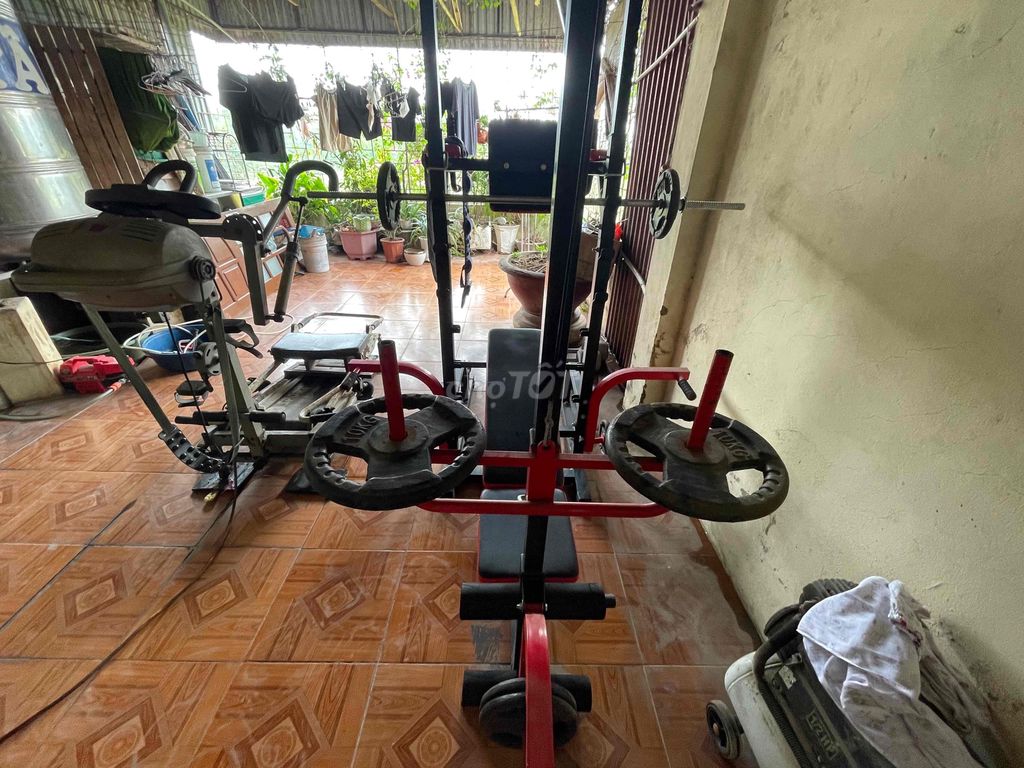 Máy tập đa năng Đen, Đỏ. Mua bán Đồ thể thao, Dã ngoại tại Thị xã Sơn Tây Hà Nội được đăng bởi nguyễn anh tuấn hình 1
