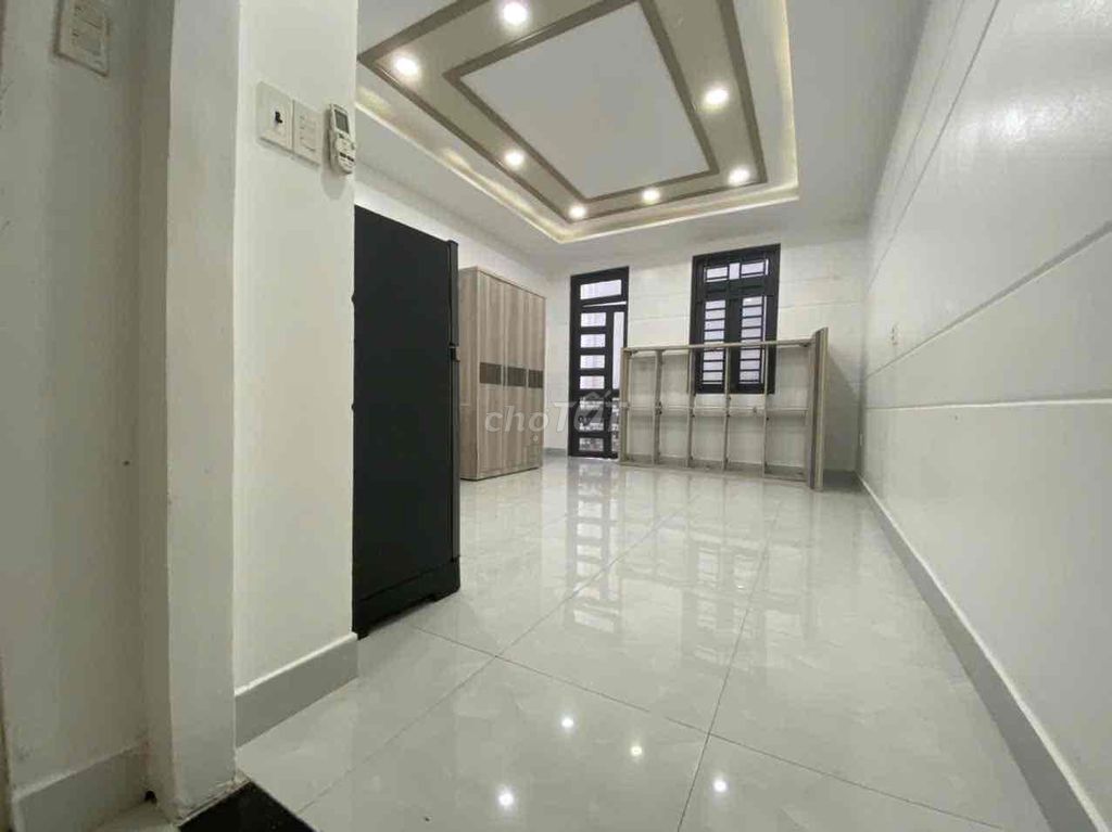 CĂN HỘ STUDIO Ở TRỆT RỘNG 35m2 THOÁNG MÁT Ở KHU PHAN XÍCH LONG GẦN Q1