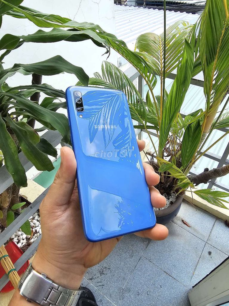Samsung Galaxy A70 Xanh Đã sử dụng. Mua bán Điện thoại tại Quận Gò Vấp Tp Hồ Chí Minh được đăng bởi Tim hình 1