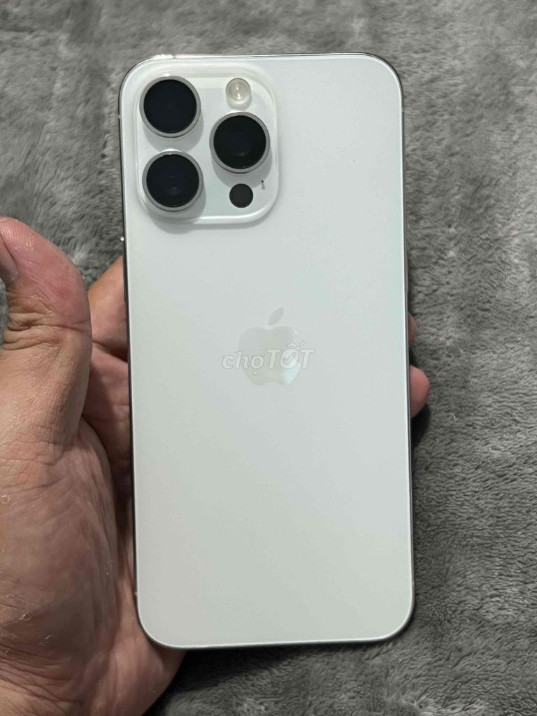 iPhone 15 ProMax 256GB QT trắng zin óc Ll/A. Mua bán Điện thoại tại Thành phố Vĩnh Long Vĩnh Long được đăng bởi Duy Kha MOBILE hình 1