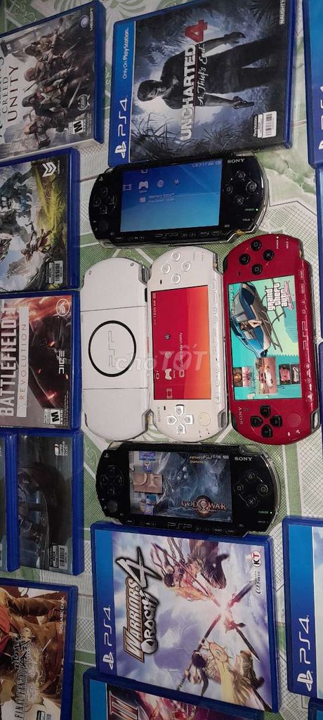 Dia ps4 đi canh thê thao rė hơn nhiêu và psp 3k 1k