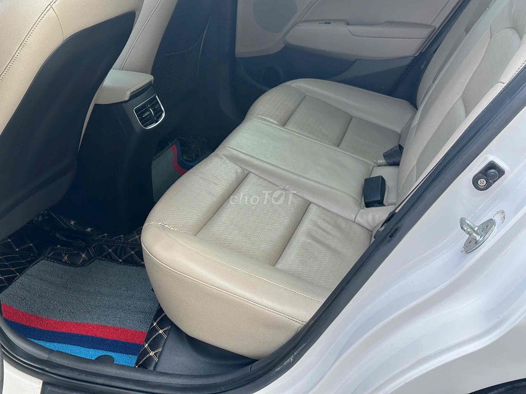 Hyundai Elantra 2020 2.0 AT - 72000 km bao zin. Mua bán Ô tô tại Quận Hoàng Mai Hà Nội được đăng bởi A công hình 6