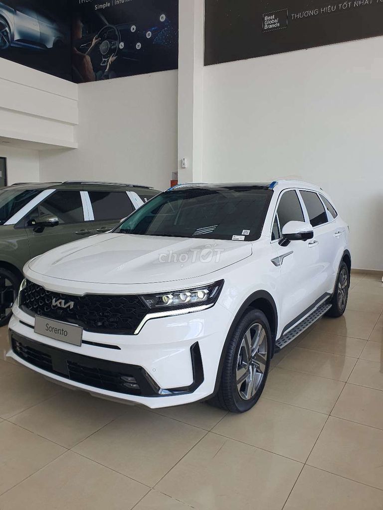 Sorento 2025 Premium 1.6 AT AWD Plug-in Hybrid. Mua bán Ô tô tại Thành phố Thủ Đức Tp Hồ Chí Minh được đăng bởi Quân KIA Mazda Bình Triệu hình 2