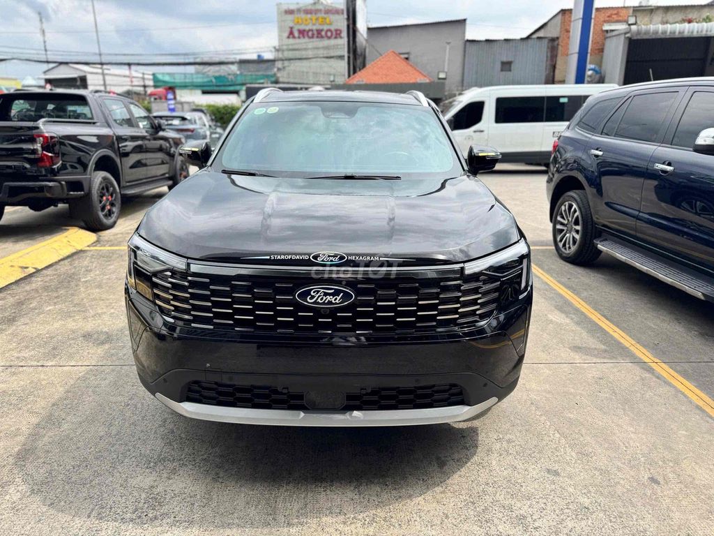 Ford Territory Titanium X 2025 черный 10 000 км