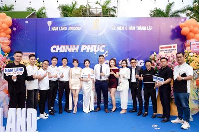TUYỂN DỤNG NHÂN VIÊN SALE _ THU NHẬP HẤP DẪN. Việc làm tại Thành phố Thủ Dầu Một Bình Dương được đăng bởi VISTA LAND hình 1