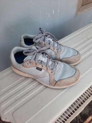 Giày Goretex sz 42 chính hãng. Mua bán Giày dép tại Quận 1 Tp Hồ Chí Minh được đăng bởi Doan Vu