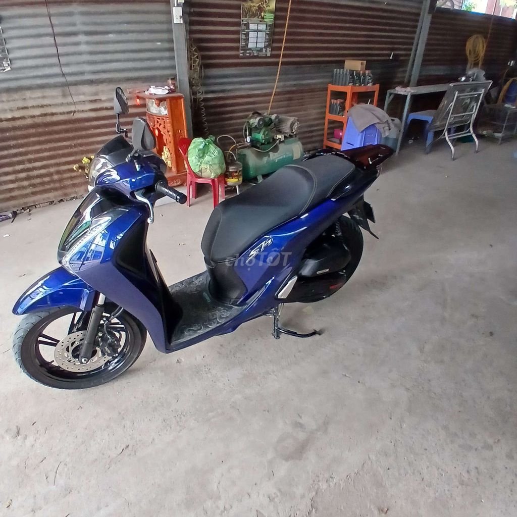 Honda SH 2017 màu Xanh 150i cbs. Mua bán Xe máy tại Thành phố Thủ Đức Tp Hồ Chí Minh được đăng bởi Vũ Nguyễn  hình 3