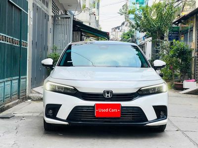 Honda Civic 2022 - 22.000 km - Màu trắng