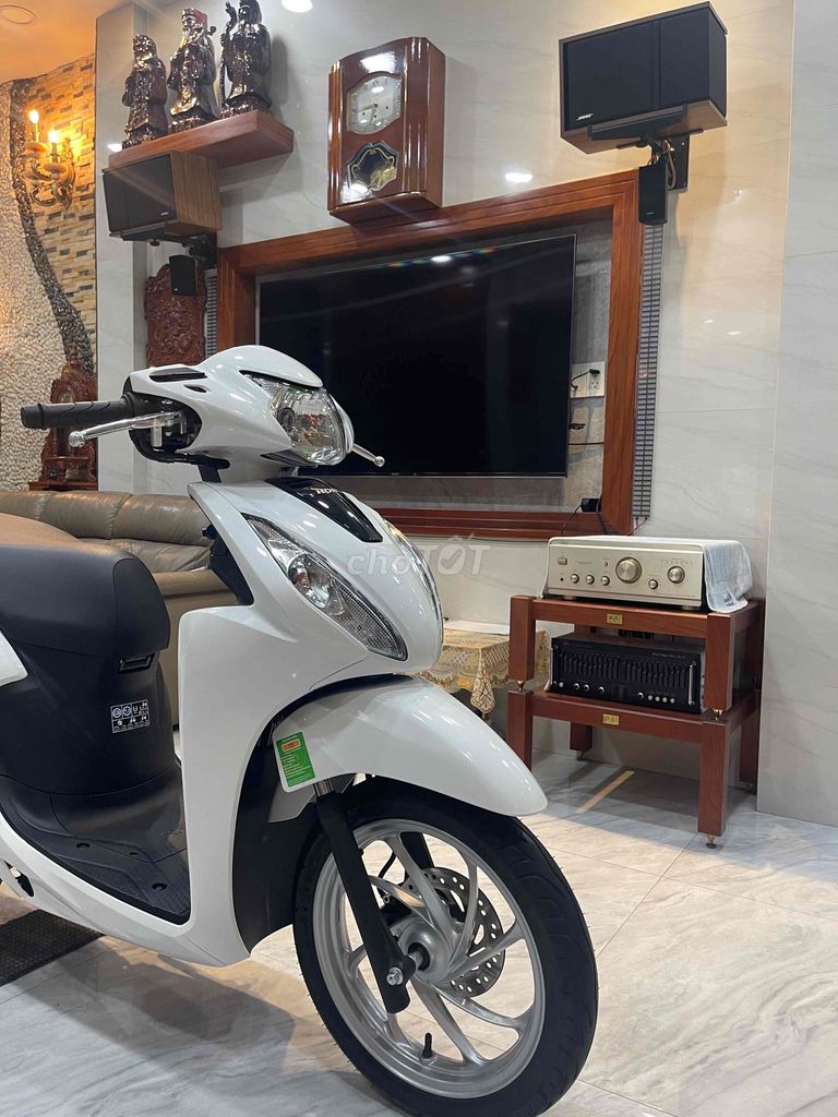 Honda Vision 2026 Стандарт Белый Черный 1067км
