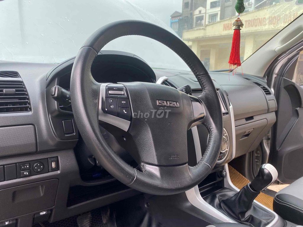 Isuzu Dmax 2016 LS 2.5 4X4 MT 2 cầu. Mua bán Ô tô tại Quận Hà Đông Hà Nội được đăng bởi Hiệp Xoăn Hà Đông hình 11