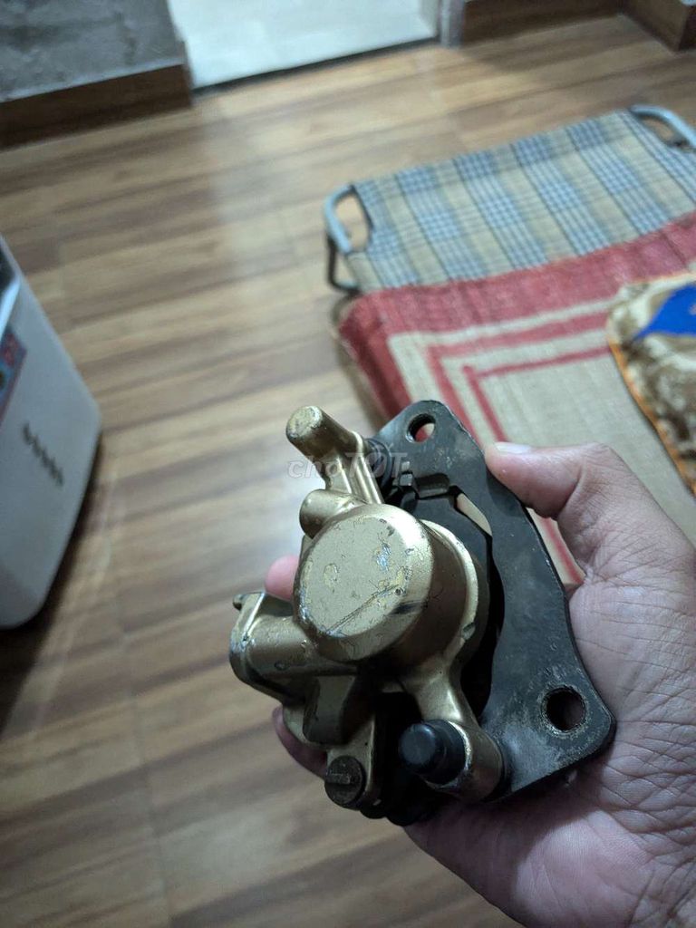 Cụm Heo dầu phanh đĩa trước. Mua bán Phụ tùng xe tại Thị xã Hương Thủy Thừa Thiên Huế được đăng bởi Hoàng hình 2