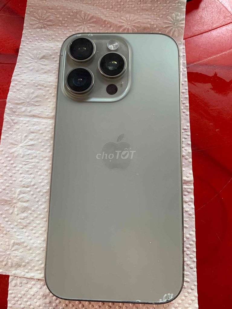 Apple iPhone 16 Pro 256GB Xám thay màn 120hz. Mua bán Điện thoại tại Quận Sơn Trà Đà Nẵng được đăng bởi Ngé tồ hình 1