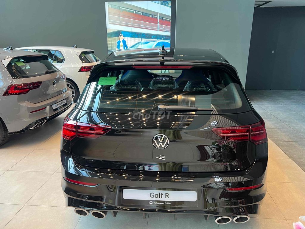 👉Volkswagen Golf R 📣 Xe Đua với 320 Mã lực. Mua bán Ô tô tại Quận 5 Tp Hồ Chí Minh được đăng bởi VOLKSWAGEN GOLDEN  hình 12