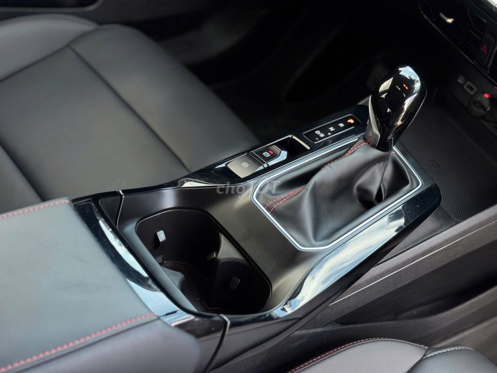 Carpla Cần Thơ mới về siêu phẩm. Mua bán Ô tô tại Quận Ninh Kiều Cần Thơ được đăng bởi Ngọc Carpla Cần Thơ Chuyên mua bán ô tô qua sử dụng hình 8