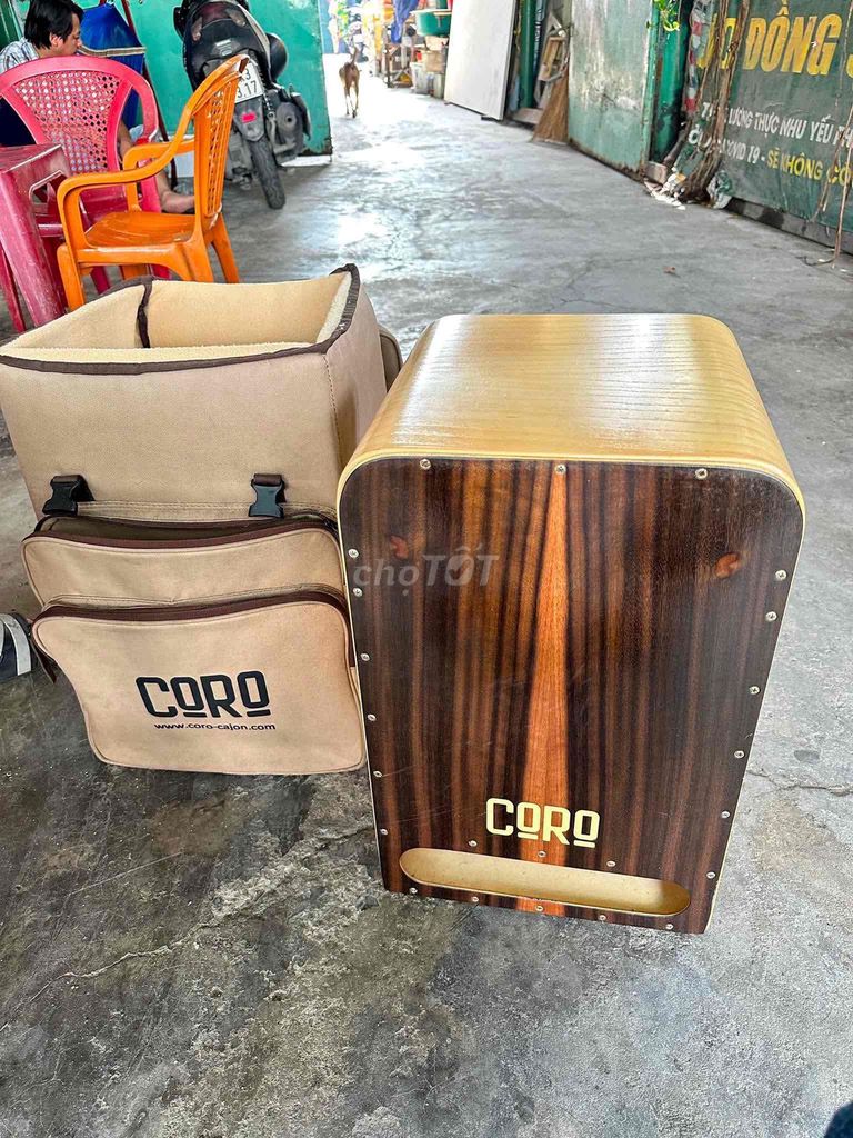 Trống Cajon CORO Gỗ Nâu, Vàng. Mua bán Nhạc cụ tại Thành phố Thủ Đức Tp Hồ Chí Minh được đăng bởi Hoàng phước hình 1