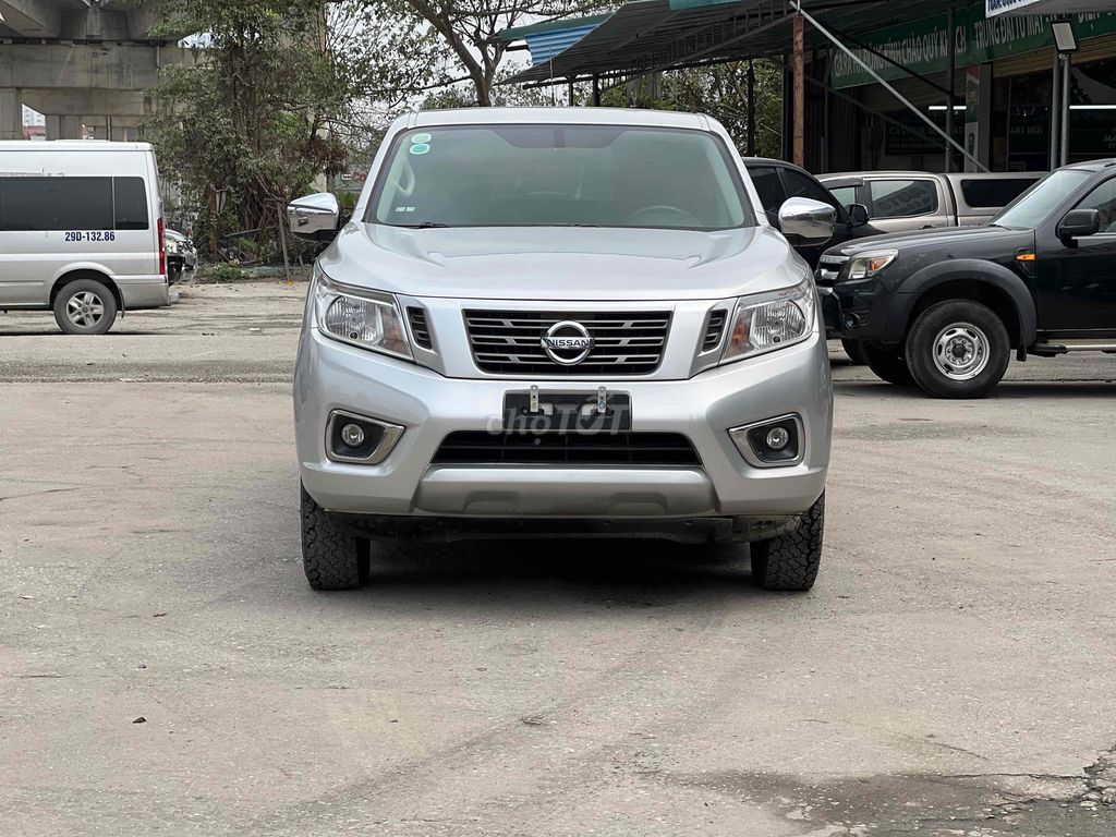 Nissan Navara 2016 E 2.5 MT 2WD - 120000 km